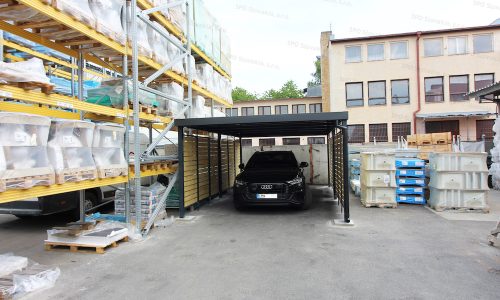 Audi unter dem Stahlcarport von GARDEON in anthrazit