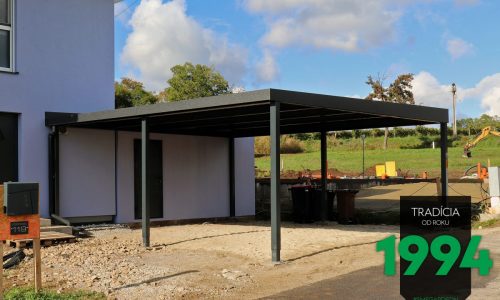 GARDEON Carport angepasst an das Familienhaus