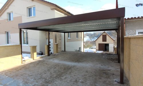 Ein Doppelcarport von GARDEON in braun
