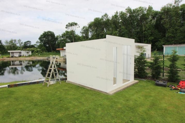 Montage des Gartenhäuschens von GARDEON