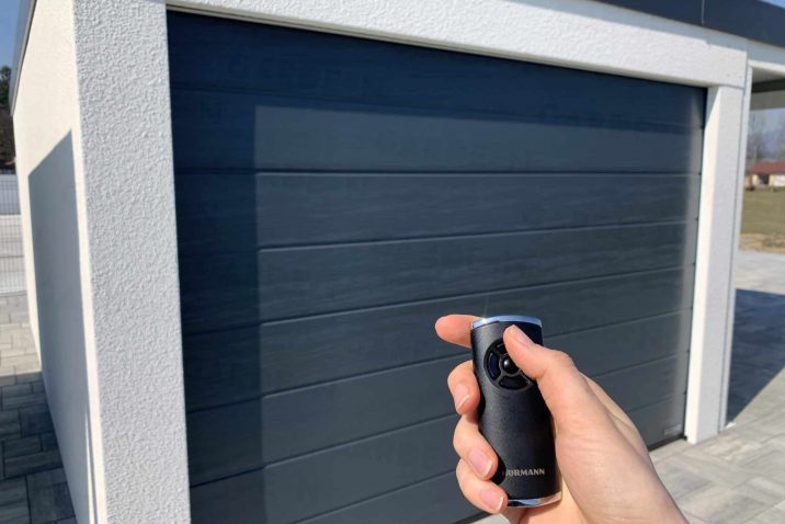 Die Fernsteuerung von Hörmann für das Garagentor