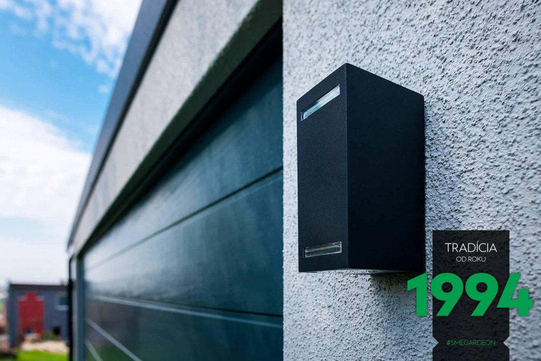 GARDEON Fertiggarage mit dem Hörmann Tor in RAL7016