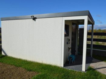 Gartenhütte GARDEON mit Überdachung - Seitenfoto