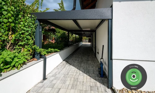 GARDEON Pergola angepasst an das Familienhaus