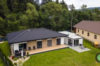 Individuelles Gartenhaus
