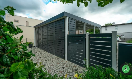 GARDEON Carport mit Design Metall- und Holzausfüllung