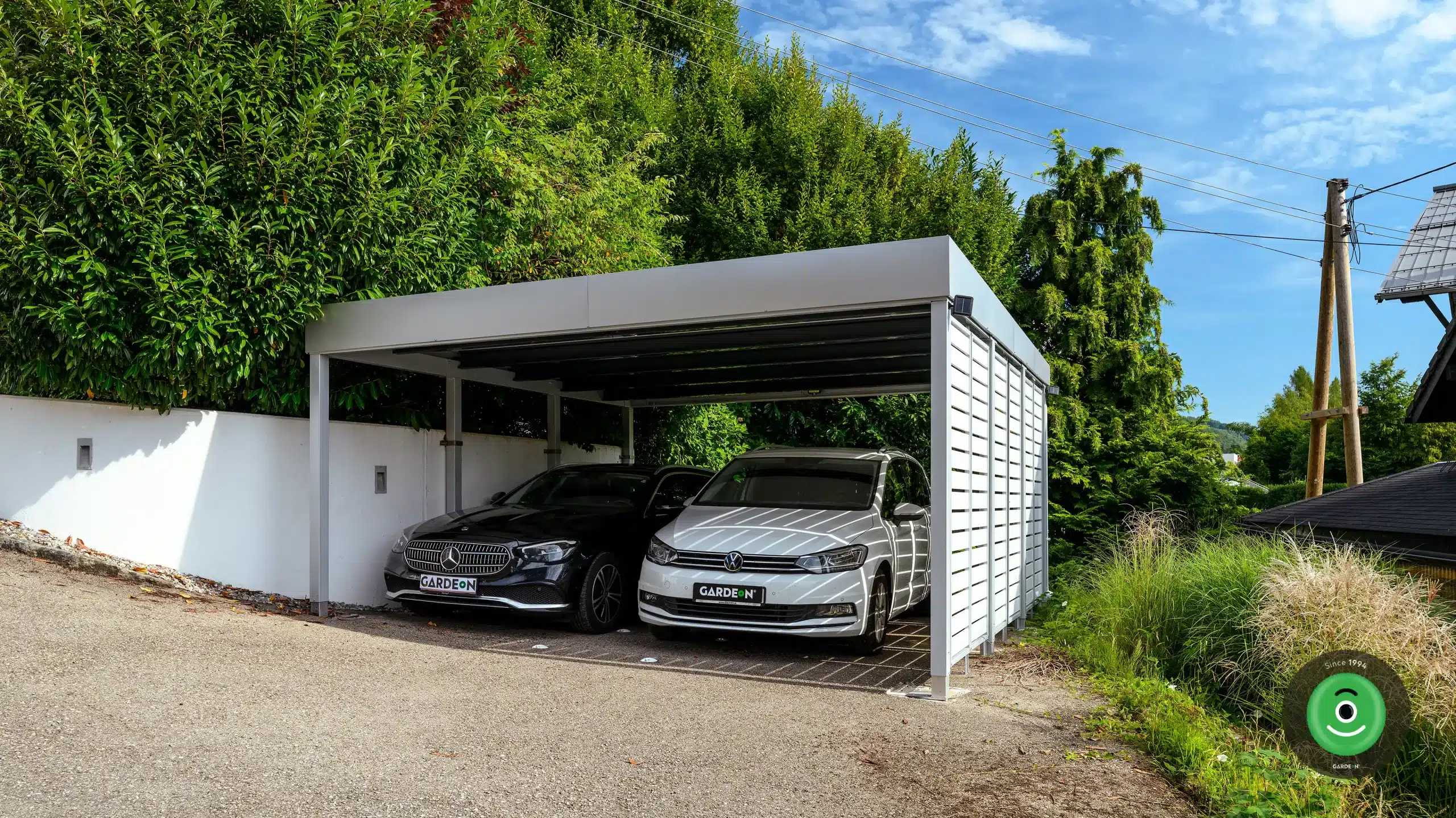 Doppelcarport: Moderner Carport für 2 Autos