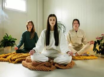 Meditation in der Garage